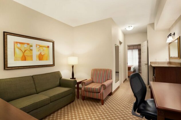 Country Inn & Suites by Radisson Manchester Airport NH - Photo2