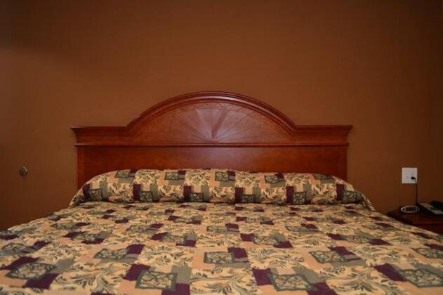El Camino Motel - Photo4