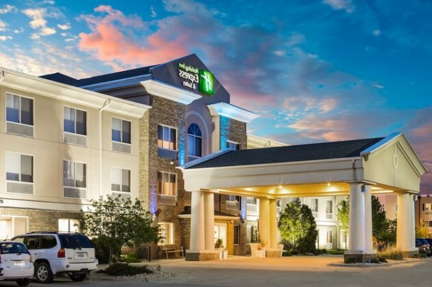 Holiday Inn Express Hotel & Suites Bellevue-Omaha Area - Photo2