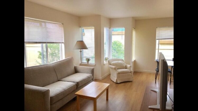 Fully Furnished 2 bedroom apartment - Photo2