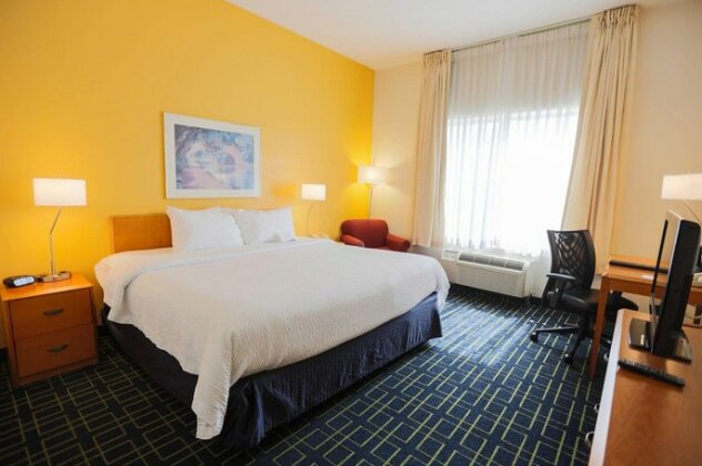 Fairfield Inn & Suites Lexington Berea - Photo2
