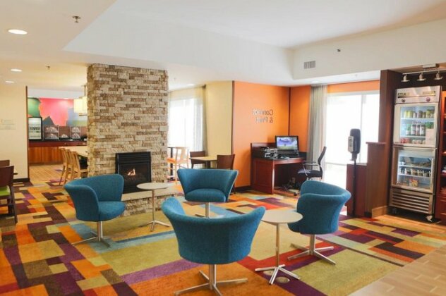 Fairfield Inn & Suites Lexington Berea - Photo5