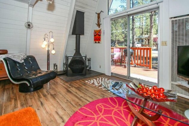 1800 - Sunrise Cottage - Free Ski/Board Rental 1 Bedroom 1 Bathroom Home - Photo4