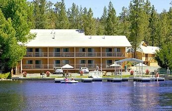 Big Bear Lakefront Lodge - Photo2