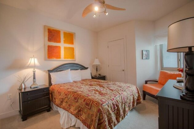 Sea Breeze 402 Deluxe - Two Bedroom Apartment
