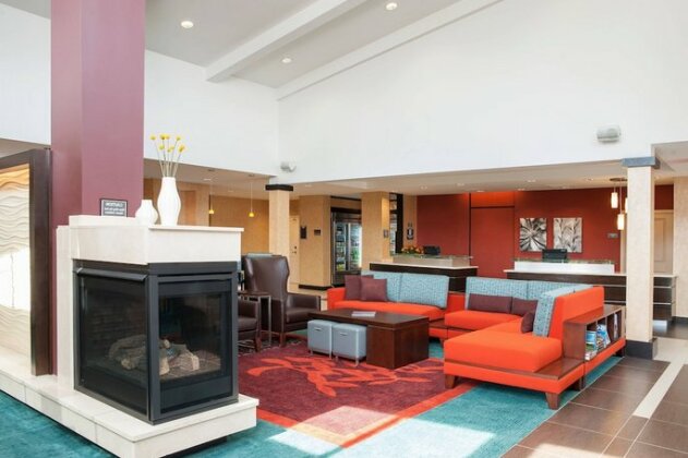 Residence Inn by Marriott Bloomington - Photo5