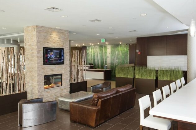 SpringHill Suites by Marriott Bloomington - Photo3