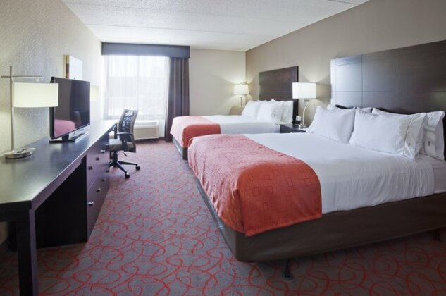 Holiday Inn Express & Suites Bloomington West - Photo5
