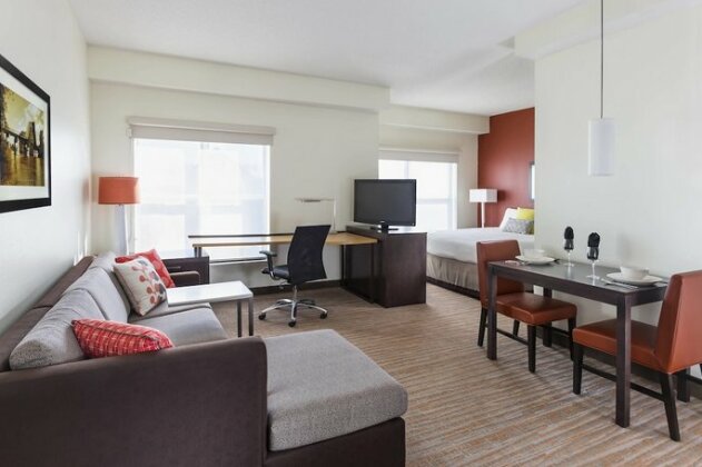 Residence Inn Bloomington by Mall of America - Photo4