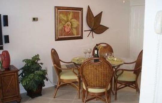 ANGELIC 1 Bedroom Holiday home by Follow the sun vacation Rentals - Photo3