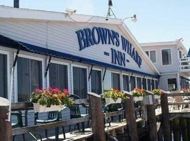 Browns Wharf Inn