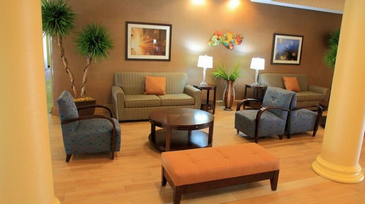 Holiday Inn Express and Suites Bossier City Louisiana Downs - Photo5
