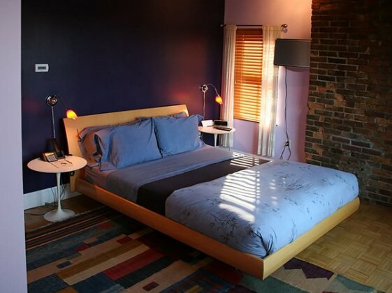 Encore Bed and Breakfast - Photo2