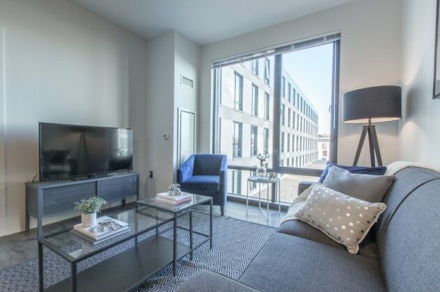 Smart 1BR in South End by Sonder - Photo3