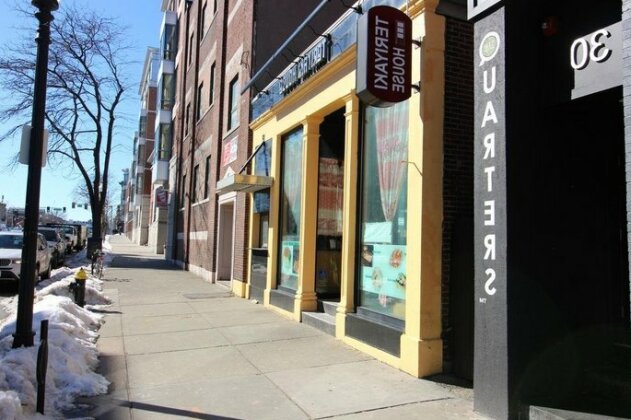 West Broadway Quarters by Short Term Rentals Boston - Photo2