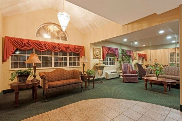 Microtel Inn & Suites Brandon - Photo3
