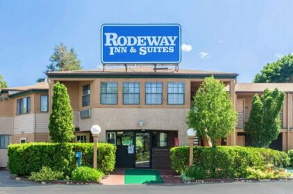 Rodeway Inn & Suites Branford
