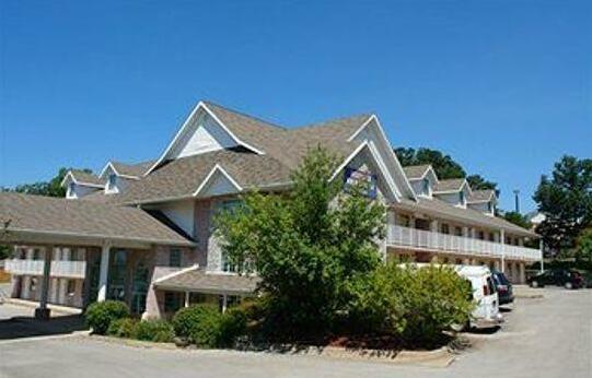 Branson Vacation Inn and Suites