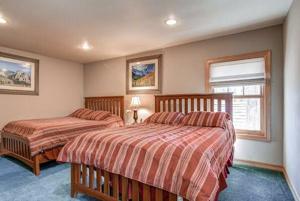 Blue Jay Home by Colorado Rocky Mountain Resorts - Photo5
