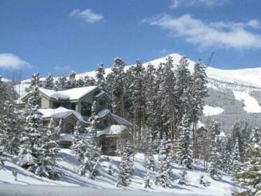 Boulder Ridge Lodge