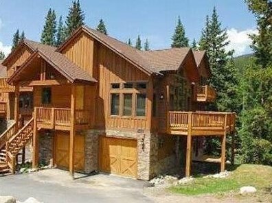 Moose Meadow Retreat Private Home with Hot Tub