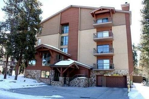 Mountainwood - Photo2
