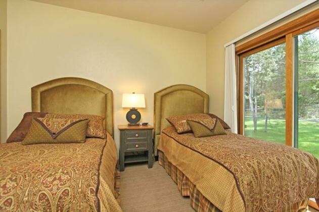 One Breckenridge Place Townhomes by Great Western Lodging - Photo5