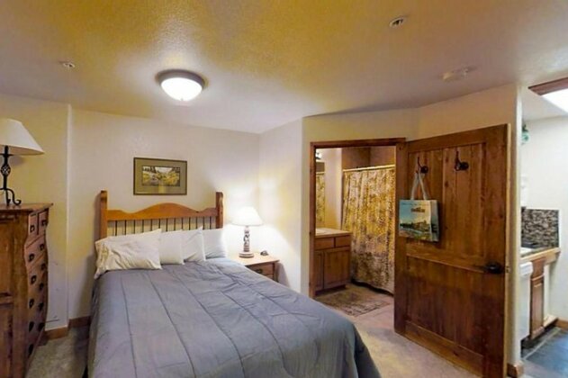 Romance at Riverbends' Snowflake Lift Vacation Home 1 Bedroom - Photo4
