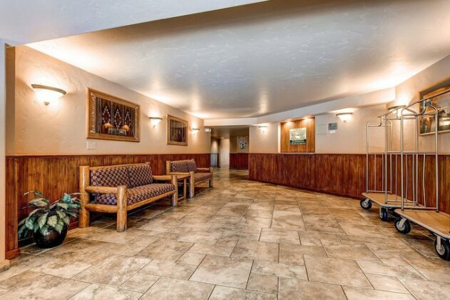 Trails End Condominiums by Ski Country Resorts - Photo3