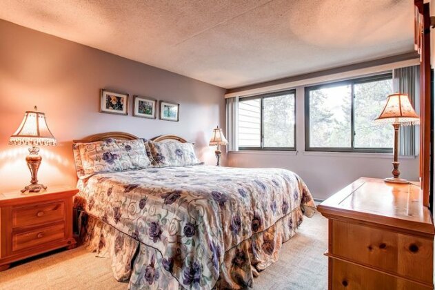 Trails End Condominiums by Ski Country Resorts - Photo5