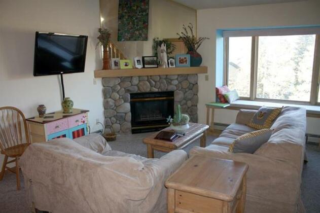 Tyra II by Peak Property Management - Photo3