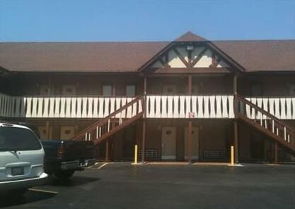 Canterbury Inn and Suites - Photo5