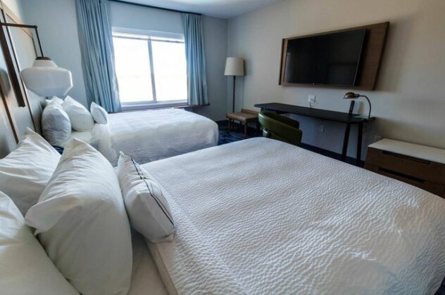 Fairfield Inn & Suites by Marriott Brownsville North - Photo2
