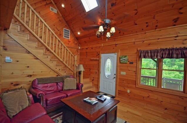 Above The Ridge 3 Br Cabin By Redawning - Photo2
