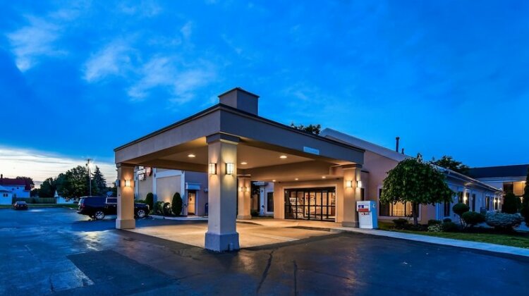 Best Western PLUS Galleria Inn & Suites