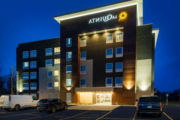 La Quinta Inn & Suites Buffalo - Amherst - Photo4