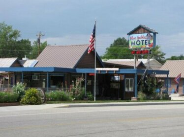 Blue Gables Motel