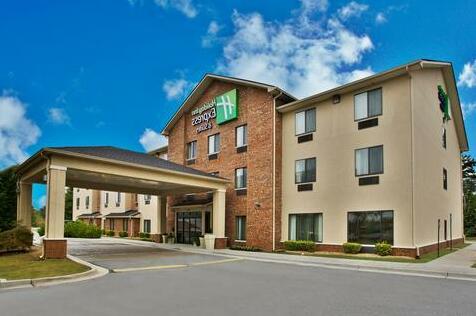 Holiday Inn Express Hotel & Suites Buford NE - Lake Lanier Area - Photo2