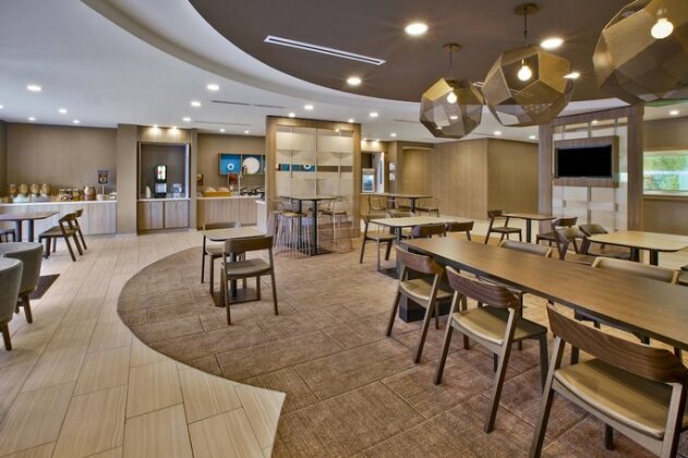 SpringHill Suites by Marriott Pittsburgh Butler/Centre City - Photo4