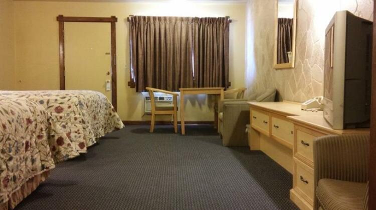 Budget Host Longhorn Motel - Photo3