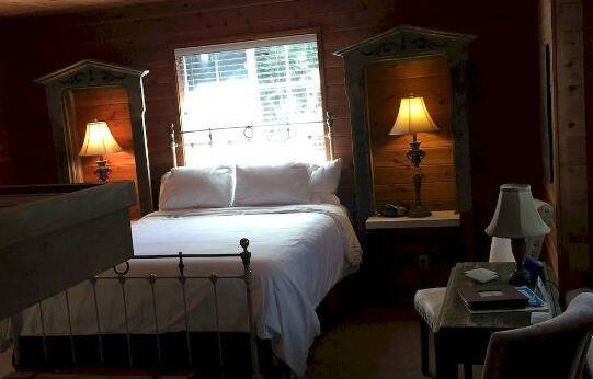 J Patrick House Bed and Breakfast Inn - Photo5