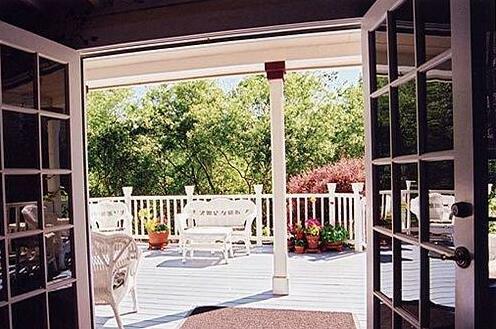 Olallieberry Inn Bed and Breakfast - Photo5