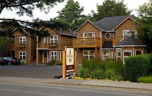 Lighthouse Inn Cannon Beach - Photo2