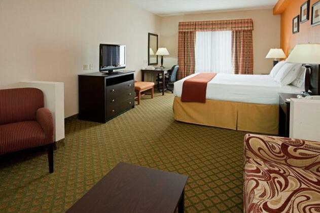 Holiday Inn Express Hotel & Suites Ashland - Photo5