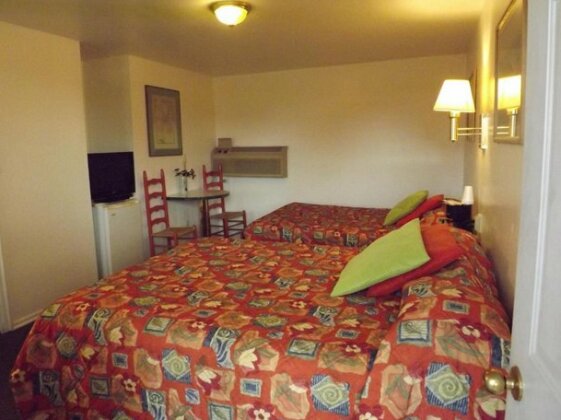 Colorado Inn Motel - Photo5