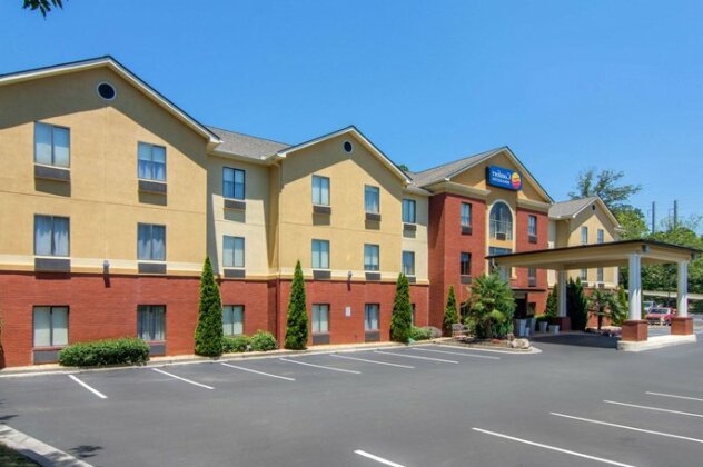 Comfort Inn & Suites Canton - Photo2