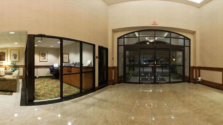Holiday Inn Express Hotel & Suites Canton Canton - Photo3