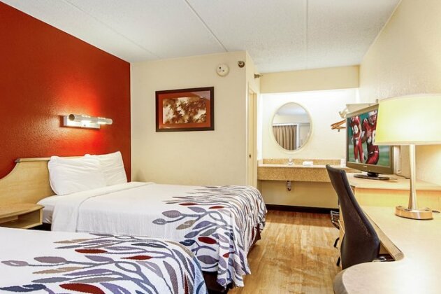 Red Roof Inn Canton - Photo5