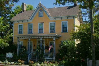 Bayberry Inn Bed & Breakfast Cape May