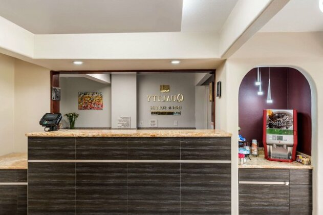 Quality Inn & Suites Capitola - Photo5